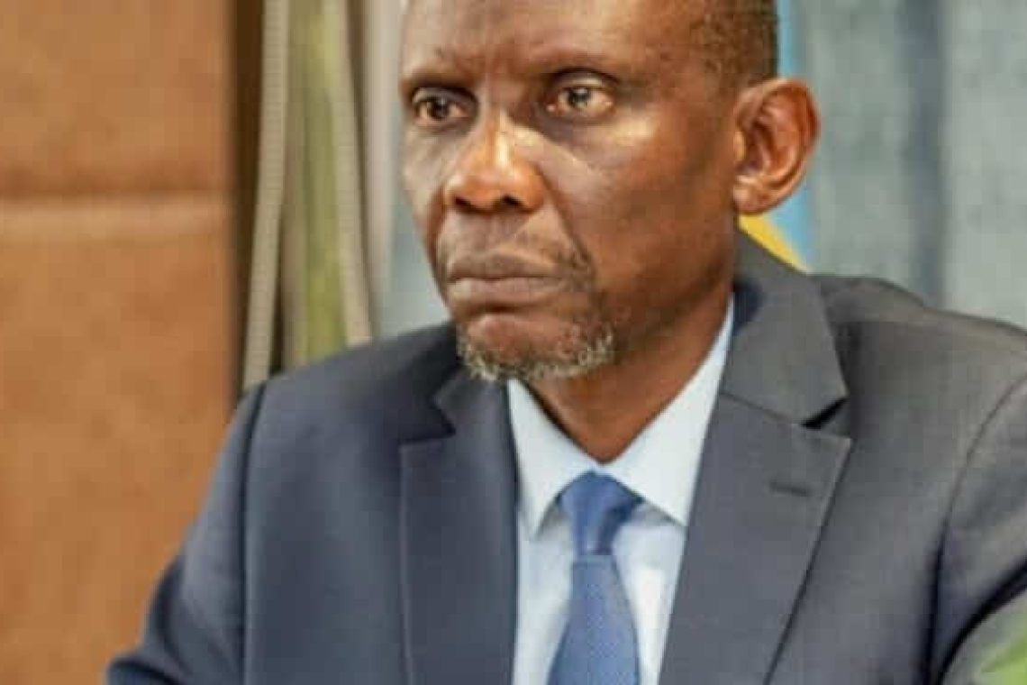 Modernisation de la RN1 : Le Ministre John Banza met sous pression Arab Contractors et l'Union Européenne pour le tronçon Kananga-Kamuesha